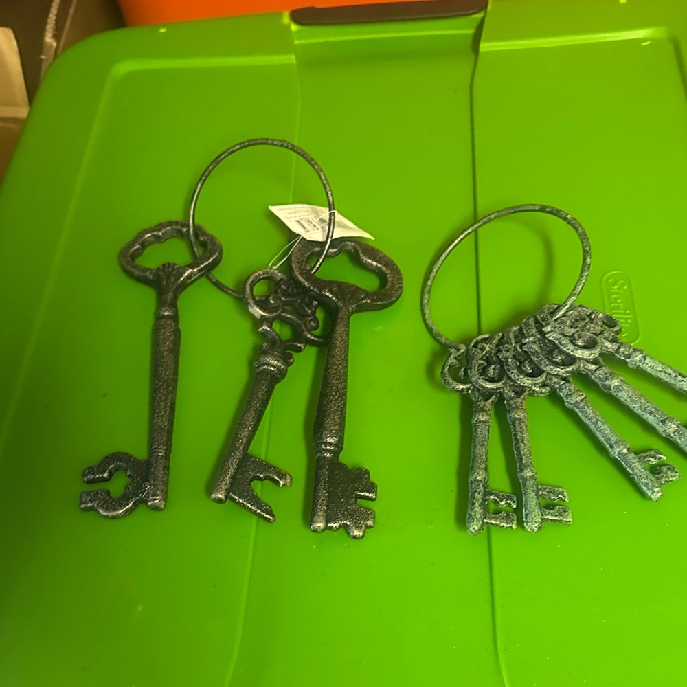 Michaels Black Vintage Key Ornaments